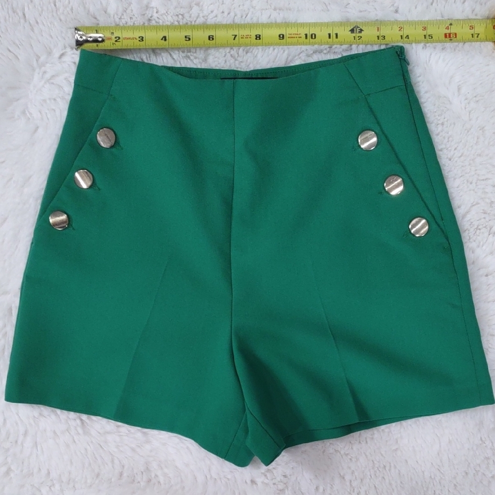 ZARA High Waisted Green Women's Shorts with Button Detail - Picture 8 of 16